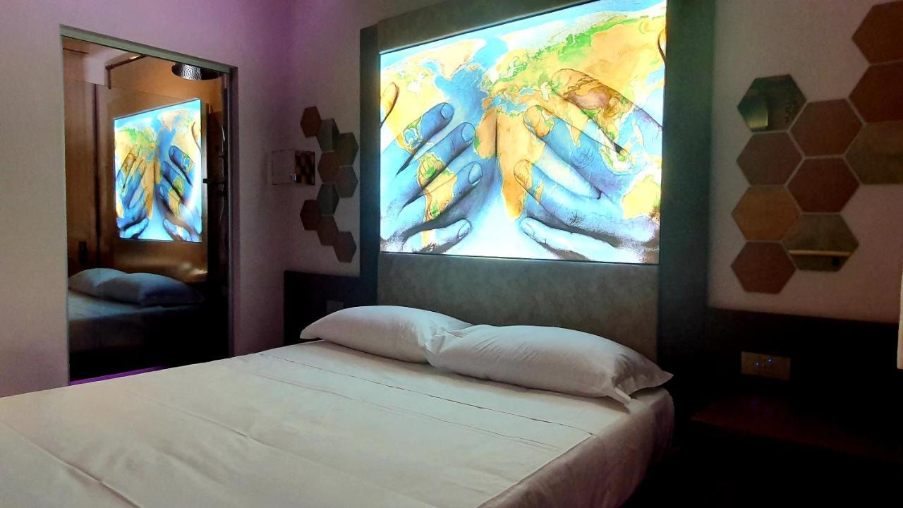 C Rooms - Love Motel Monza Cinisello Balsamo Exterior photo
